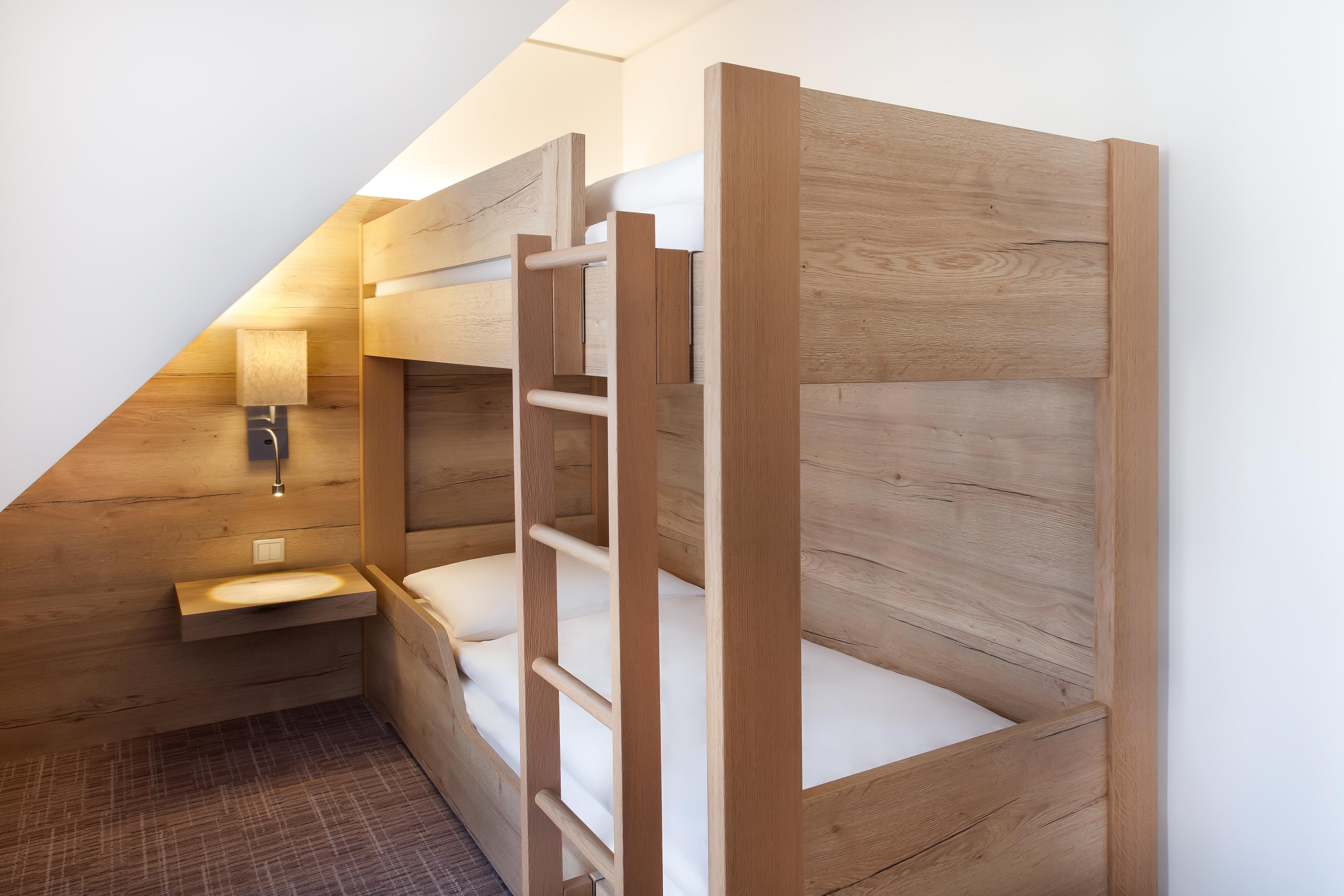 Centre, An Ihg 4*