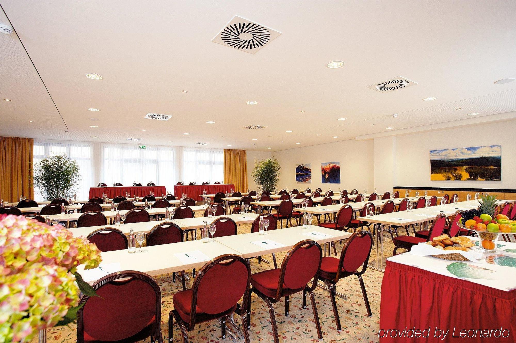 Centre, An Ihg
