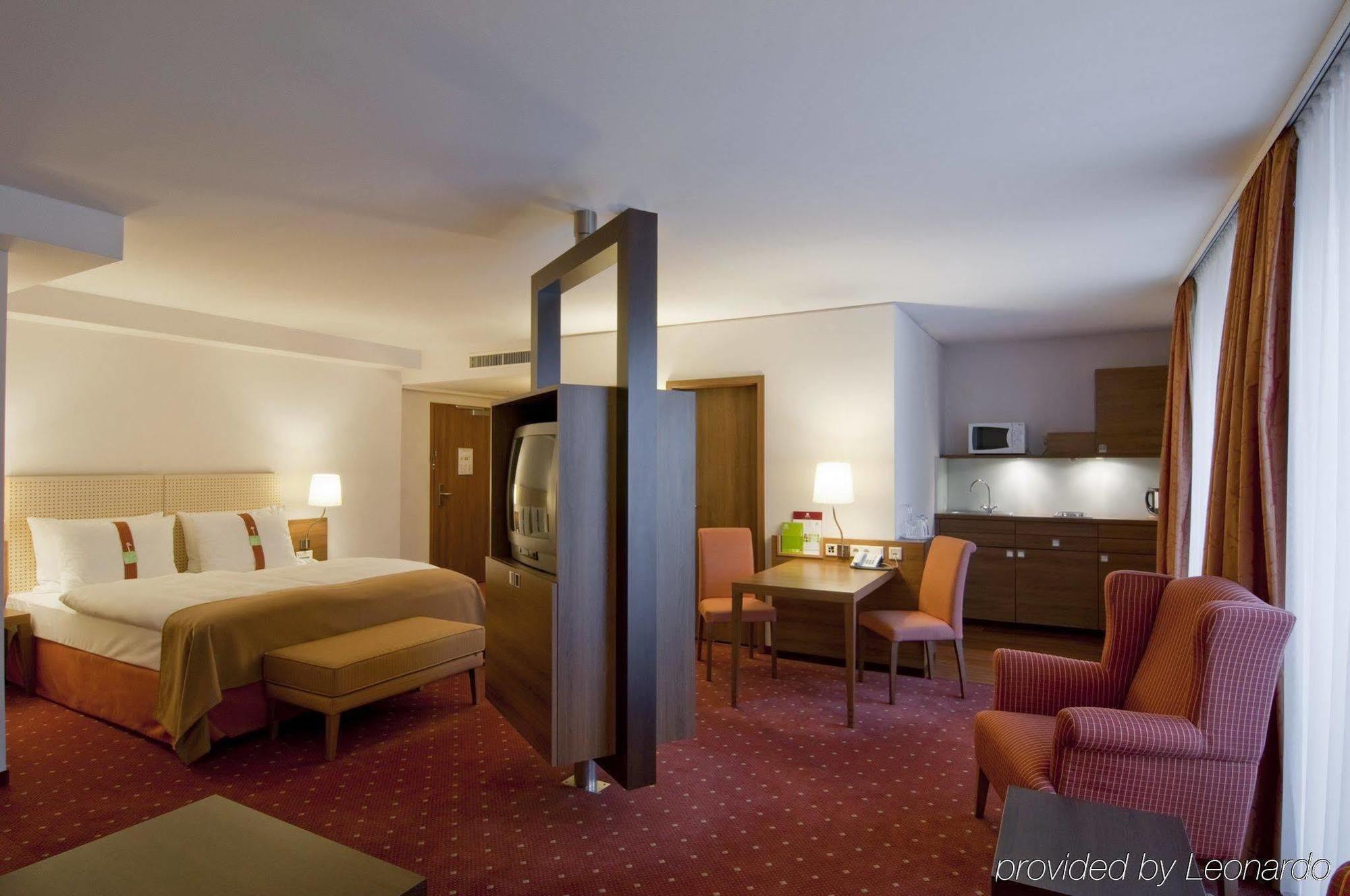 Centre, An Ihg 4*